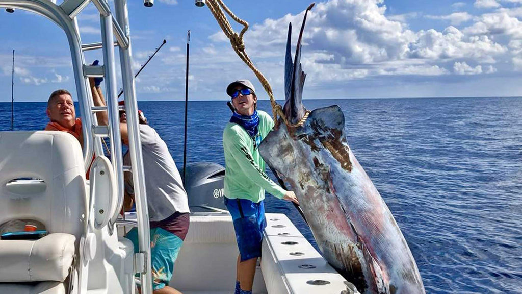 Giant Swordfish Shocks the Fishing World!