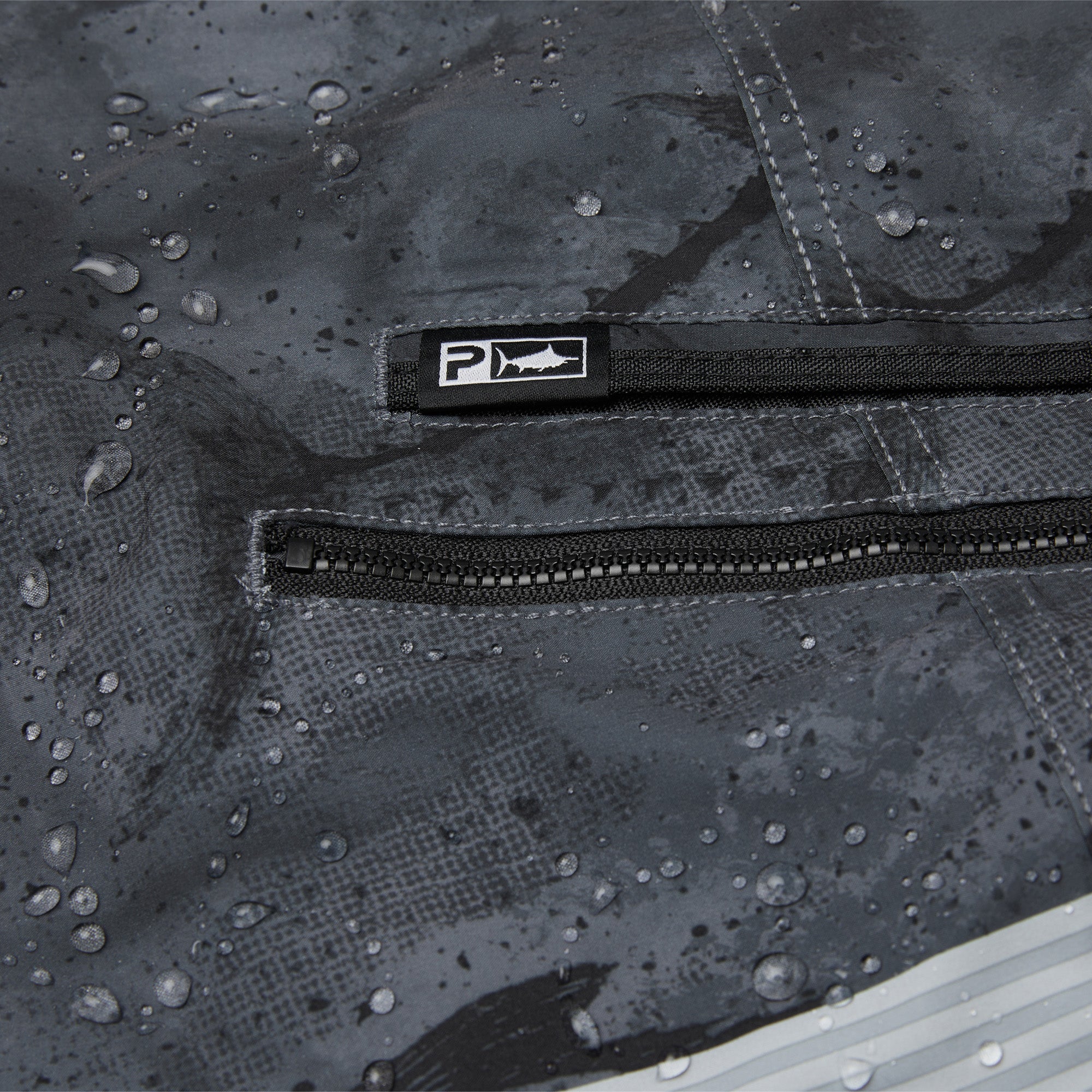 Strike Boardshorts 19"