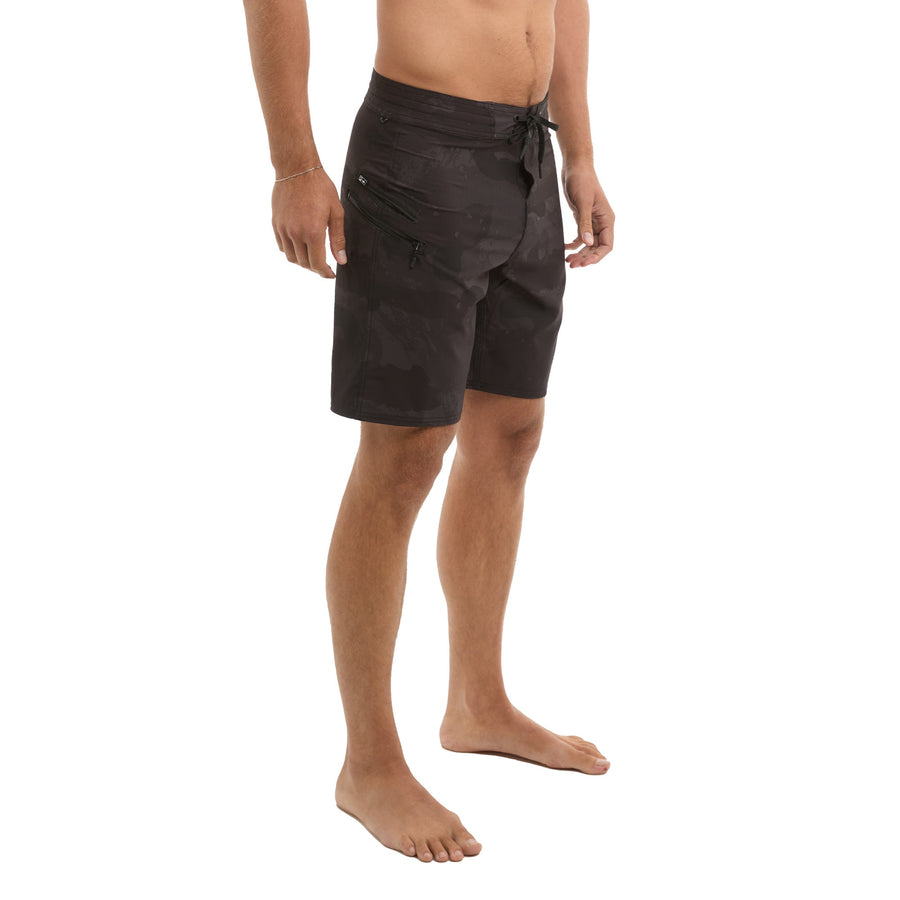 Strike Boardshorts 19"