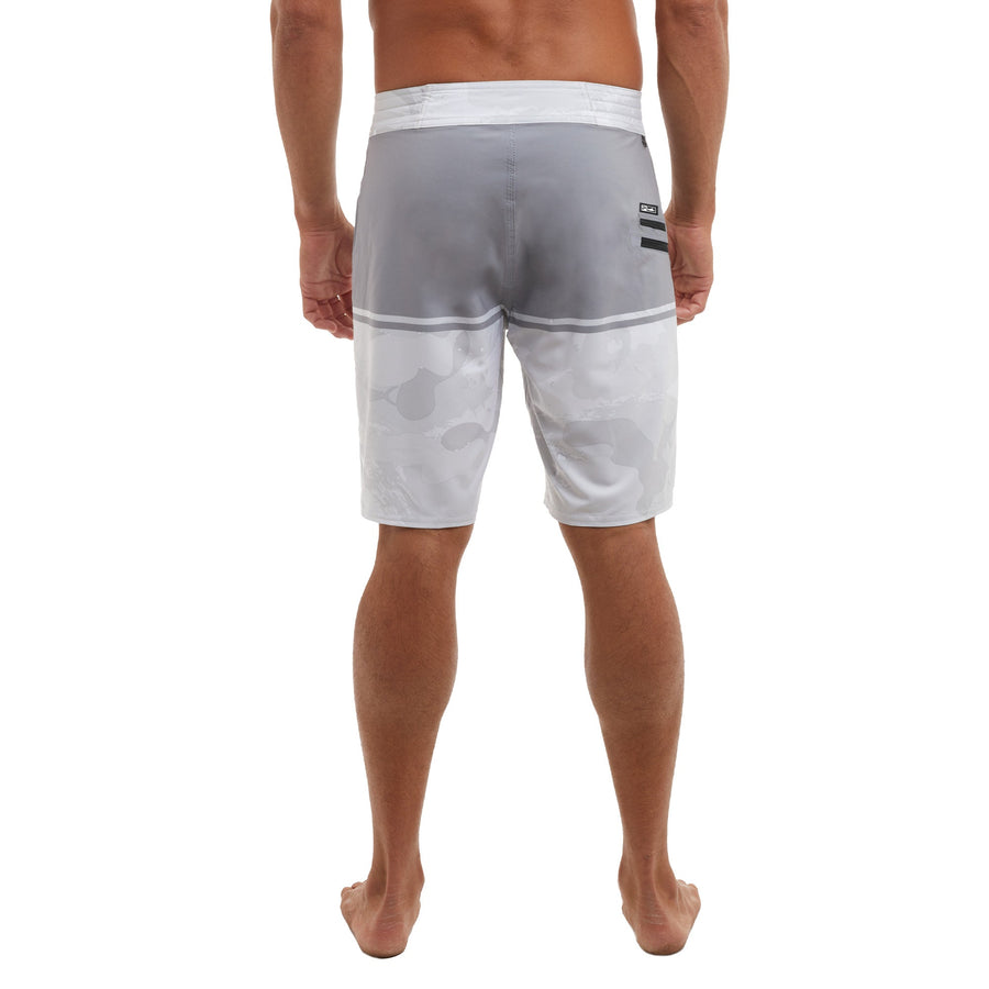 Strike Boardshorts 19"