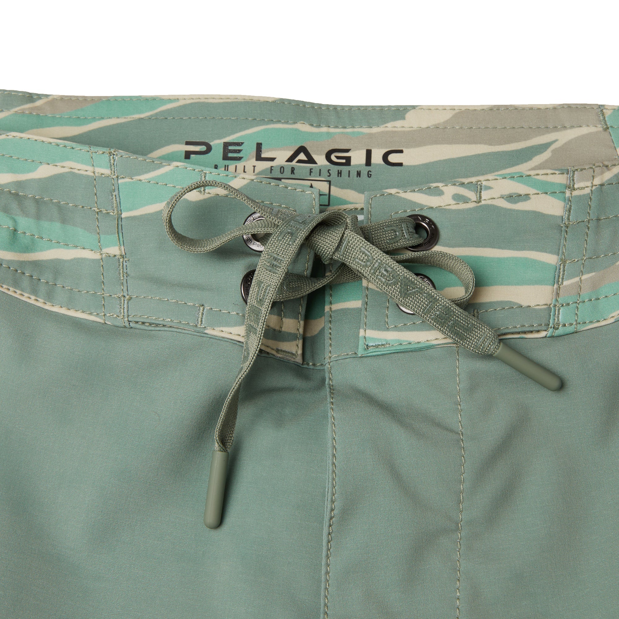 Strike Boardshorts 19"