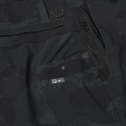 Flyline Hybrid Shorts 19"