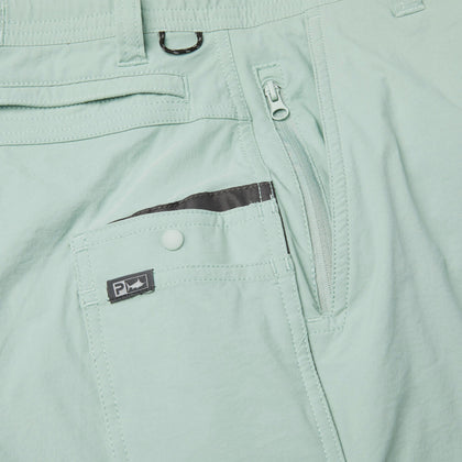 Flyline Hybrid Shorts 19"