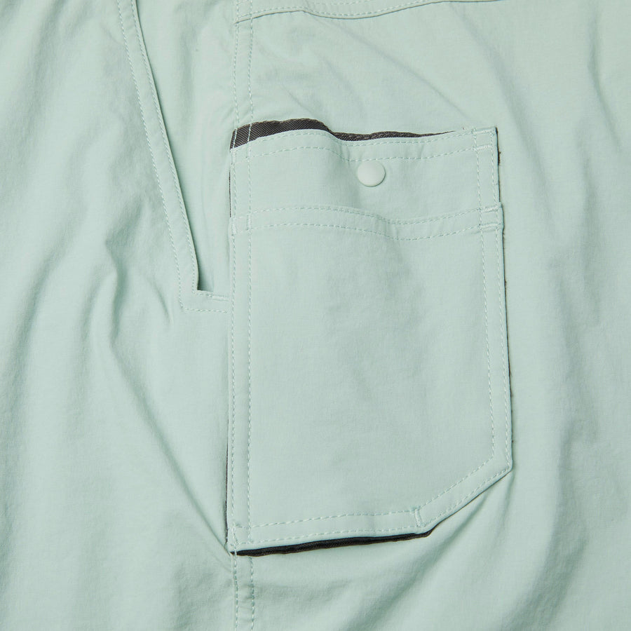 Flyline Hybrid Shorts 19"