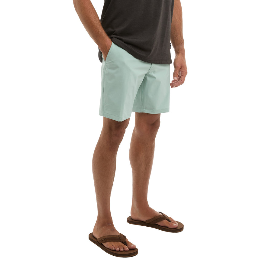 Mako Hybrid Shorts 18"