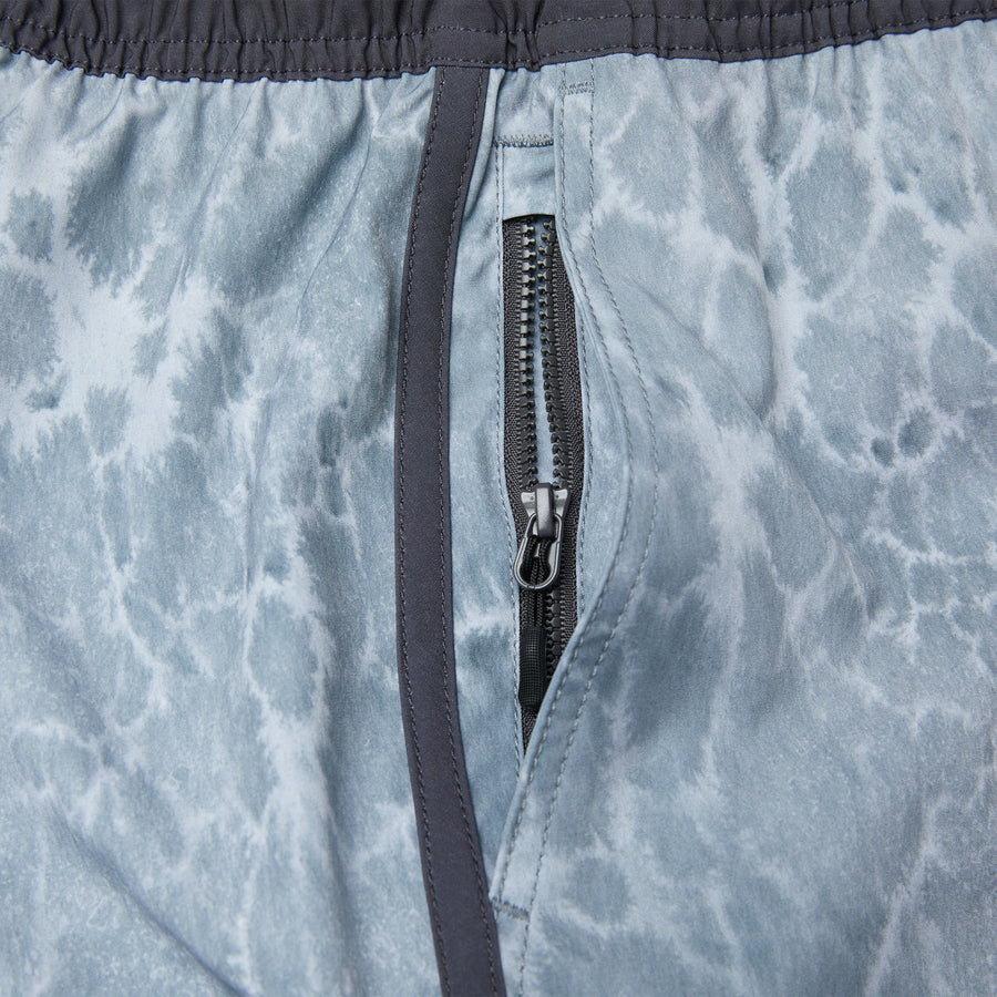 Downswell Elastic Waist Shorts 18"