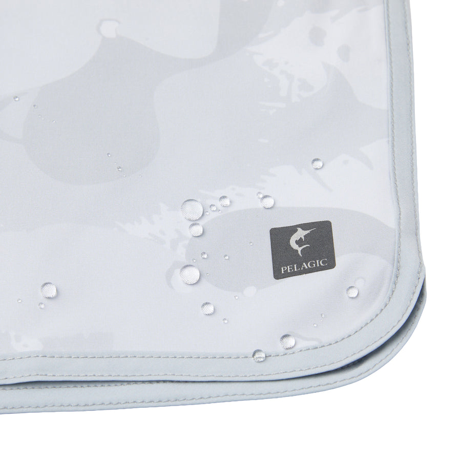 Downswell Elastic Waist Shorts 18"